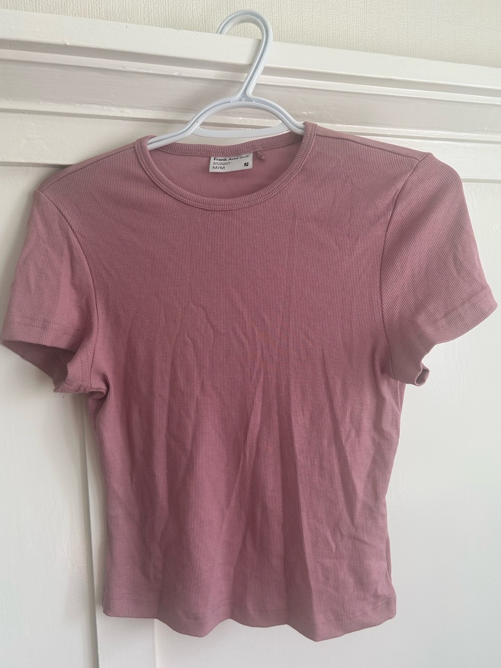 Frank and Oak soft pink cropped baby tee